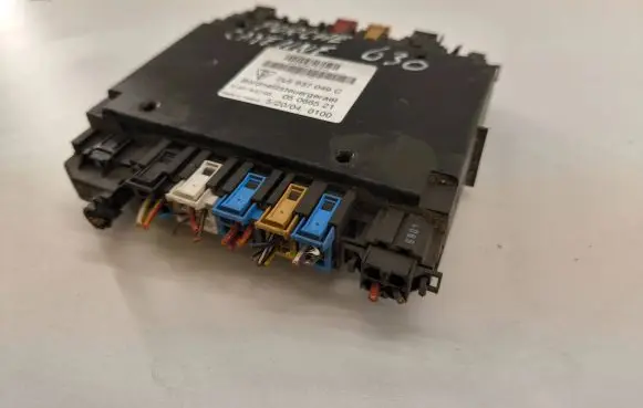 Porsche Cayenne (9PA) Comfort/convenience module 7L5937049C 05066521 H49S2703