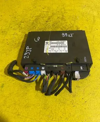 Audi A6 S6 C6 4F Seat control module RZ4R1P2K4