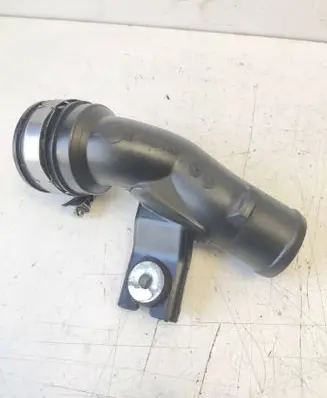 Nissan X-Trail T31 Intercooler hose/pipe 375950000