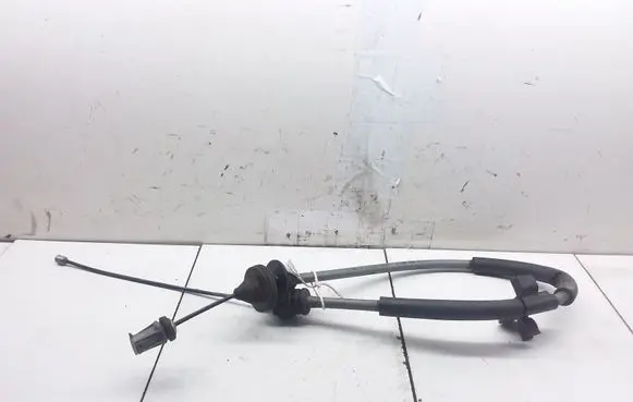 Renault Twingo II Clutch cable 243031 8200426378