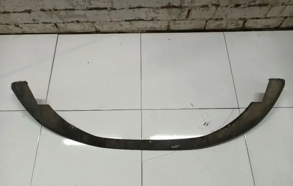 Volvo S40 Front bumper lip 