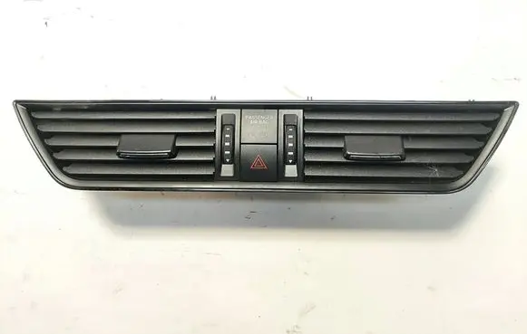 Skoda Superb B8 (3V) Dashboard air vent grill cover trim 3V0820951B