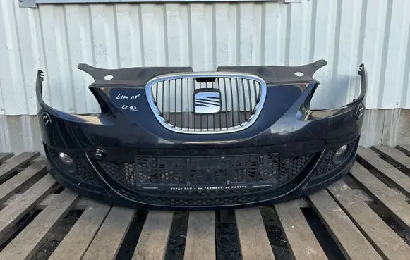 Seat Leon (1P) Front bumper