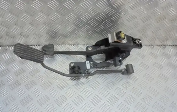 Chevrolet Lacetti Pedal assembly 