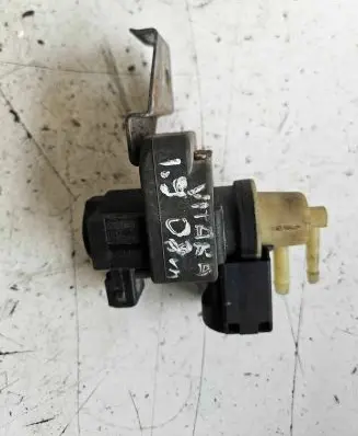 Renault Espace - Grand espace IV Turbo solenoid valve 8200486264 70115200