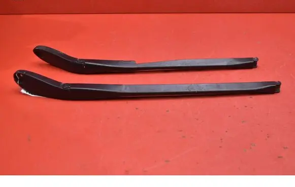 Audi A8 S8 D3 4E Front wiper blade arm 4E1955408B