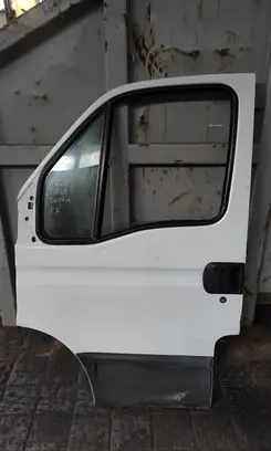 Iveco Daily 35 - 40.10 Front door