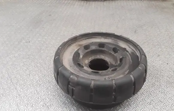 Nissan Primastar Front coil spring rubber mount