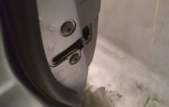 Chrysler 300 - 300C Front door lock