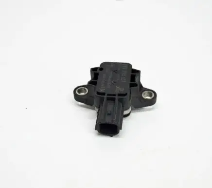 Audi A4 S4 B7 8E 8H Airbag deployment crash/impact sensor 8P0955557