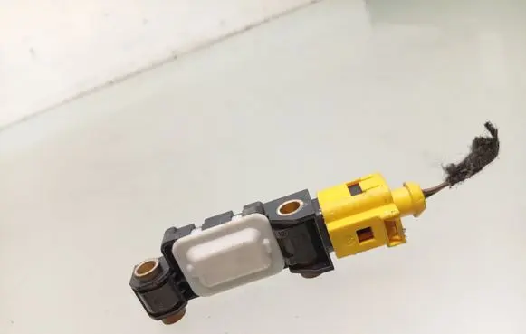 Audi A4 S4 B6 8E 8H Airbag deployment crash/impact sensor 8E0959643E