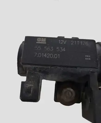 Opel Insignia A Turbo solenoid valve 55563534 70142001
