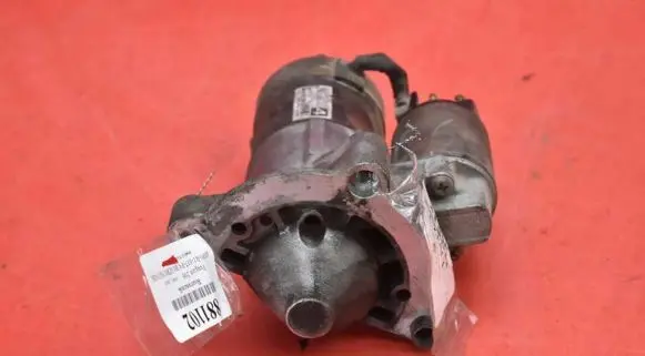 Peugeot 206 CC Starter motor M000T8538