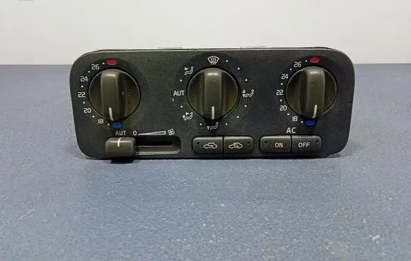 Volvo S70 V70 V70 XC Climate control unit 9171551