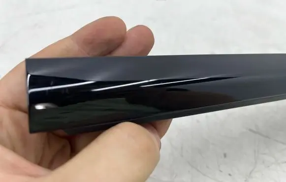 BMW 4 G22 G23 G24 G26 Rubber seal front door (on door) 7482750