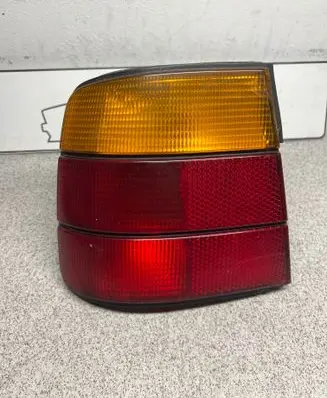 BMW 5 E34 Rear/tail lights 1384009