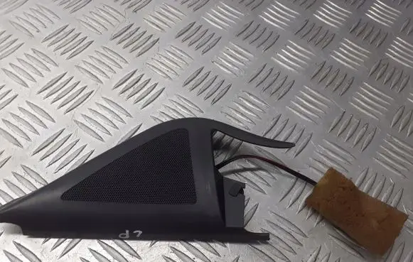 Skoda Fabia Mk1 (6Y) Plastic wing mirror trim cover 6Y0837993