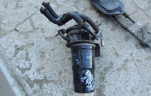 Toyota Yaris Fuel filter WK7202