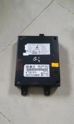 Volkswagen Tiguan Bluetooth control unit module 5K0035730D