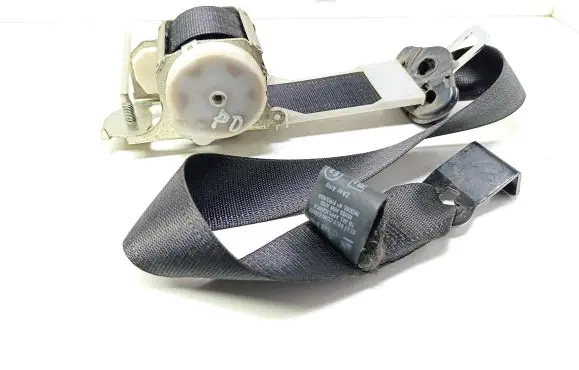 Opel Signum Front seatbelt