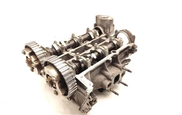 Ford Fiesta Engine head CM5G6090GF PBCM5G6090GF
