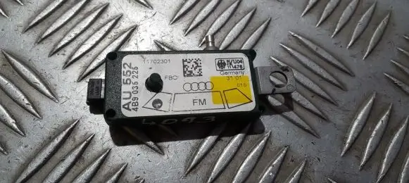Antenna control unit