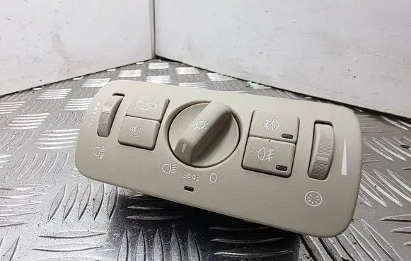 Light switch