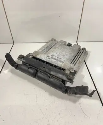 Volkswagen PASSAT CC Engine control unit/module 03L907309 1039S24297 0281015029