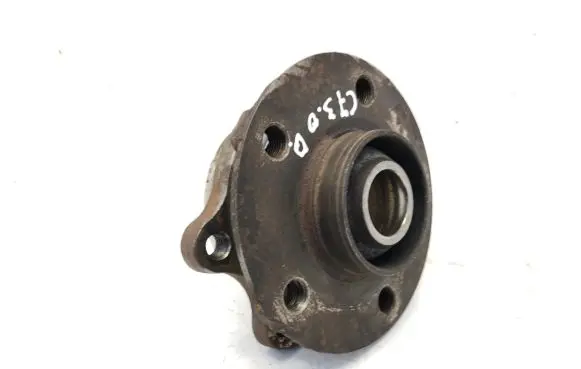 Audi A6 S6 C7 4G Front wheel hub