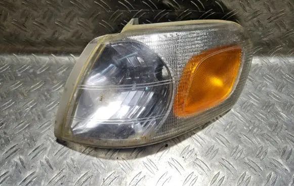 Opel Sintra Front indicator light 16521703
