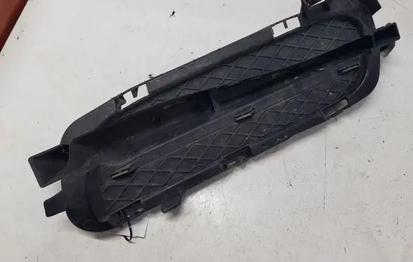 Jaguar XF X250 Front bumper lower grill