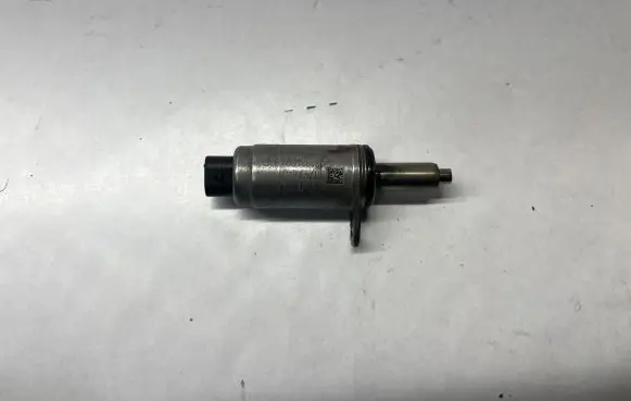 Audi A7 S7 4G Turbo solenoid valve 06E103697H