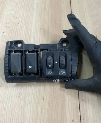 Opel Vivaro A set of switches 1406083X
