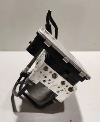 Land Rover Evoque II ABS Pump K8D214F447AR K8D22B195AB