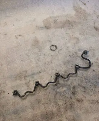 Toyota RAV 4 (XA20) Fuel main line pipe 