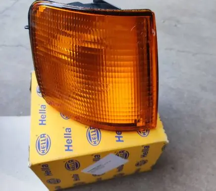 Volkswagen PASSAT B3 Front indicator light 357953050 9EL143714011