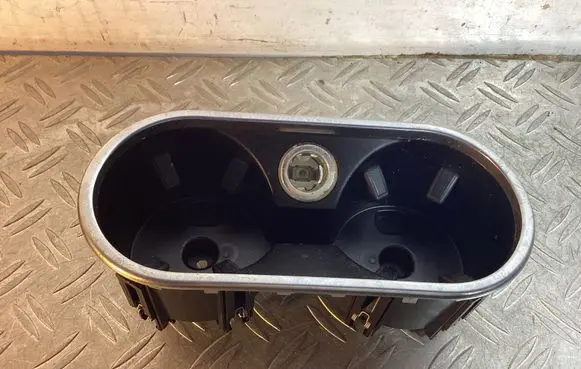 Porsche Cayenne (92A) Cup holder front 7P5862531