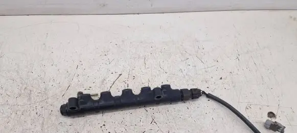 Fuel main line pipe