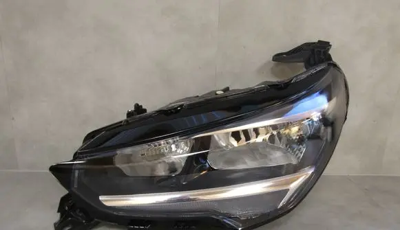 Opel Corsa F Headlight/headlamp 9829465580 39162648 354261827