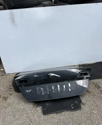 Jaguar XF X250 Tailgate/trunk/boot lid 1105010259 8X2T14A222AC