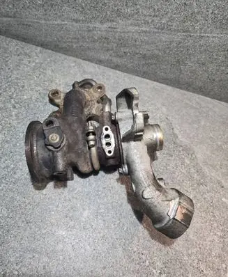 Volkswagen Polo V 6R Turbo 04E145713Q 40001283