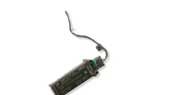 BMW 3 F30 F35 F31 Tire pressure control unit 6853736 36106853736 053120100802