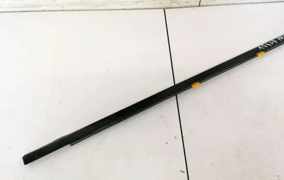 Nissan Almera Tino Front door glass trim molding 