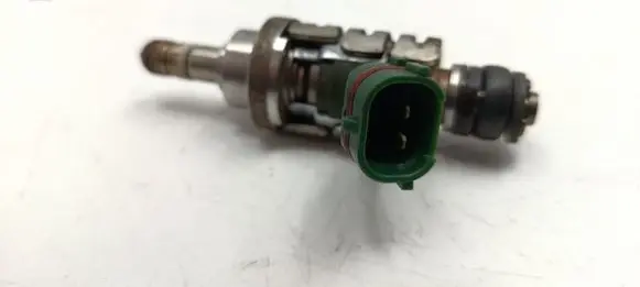 Lexus IS 220D-250-350 Fuel injector 2325031020