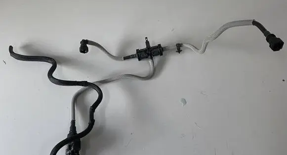 Peugeot 408 P54 Fuel pressure sensor 9835340880