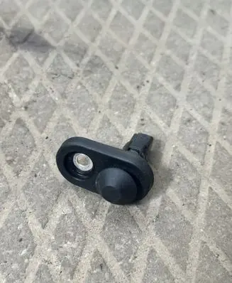 Toyota RAV 4 (XA30) Front door sensor E6D