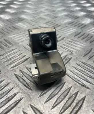 Windshield/windscreen camera