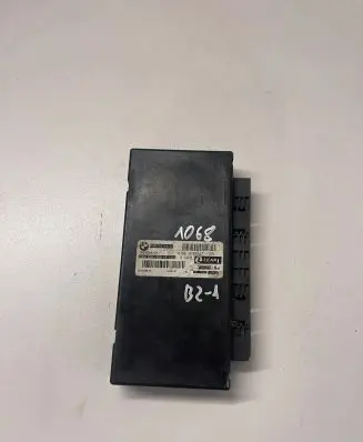 BMW 5 E60 E61 Gateway control module 9157157 532256846 532256840
