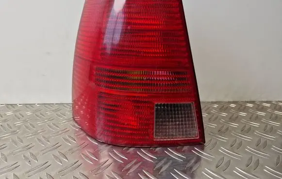 Volkswagen Golf IV Rear/tail lights 1J9945075M