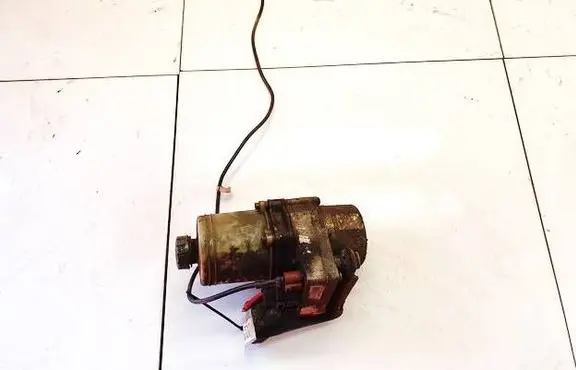 Volkswagen Polo IV 9N3 Power steering pump 6Q0423371B